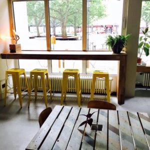 Ein Blick aus dem Fenster des Bistrot Mirage